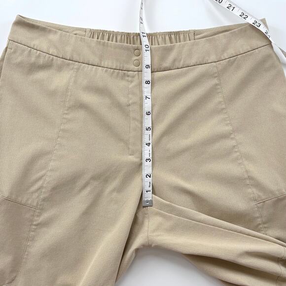 Lululemon Ventlight Cargo Mid Rise Crop 26" Inseam Pants in Trench Size 12 - Picture 10 of 11
